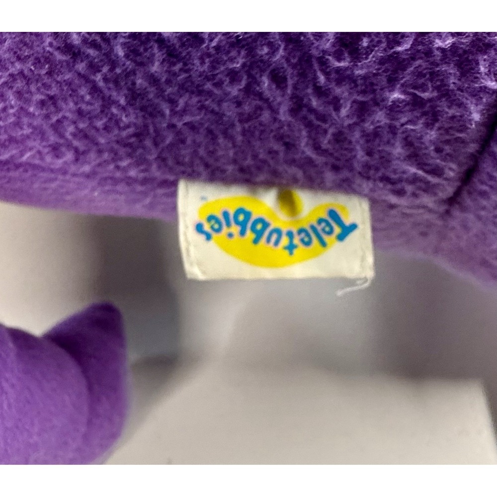 1998 Playskool Teletubbies 25" JUMBO Tinky Winky Plush Seated Doll Purple Vtg - Picture 3 of 9